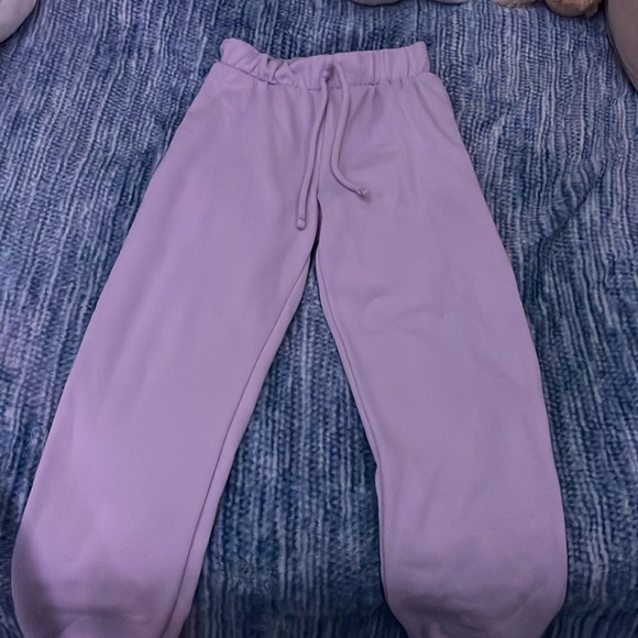 Size Small - Picture 1 of 3